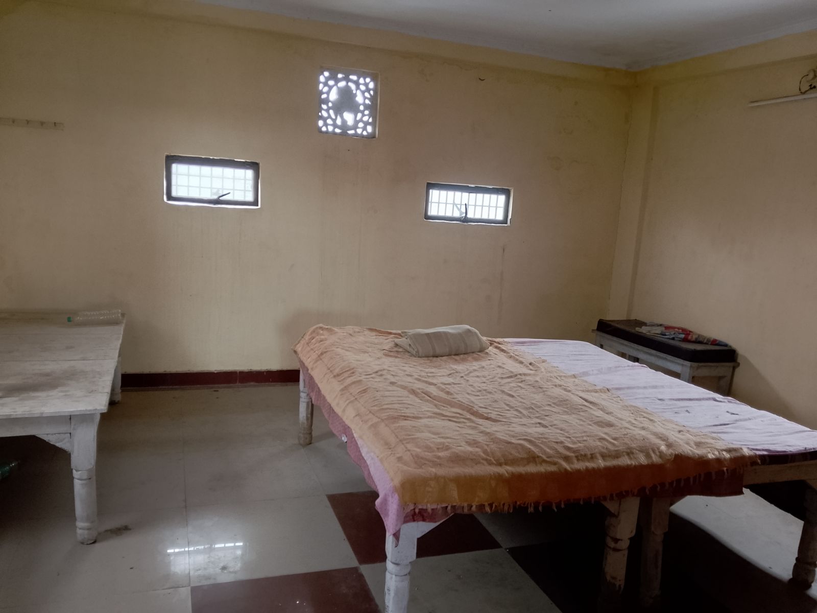 Nearby Room