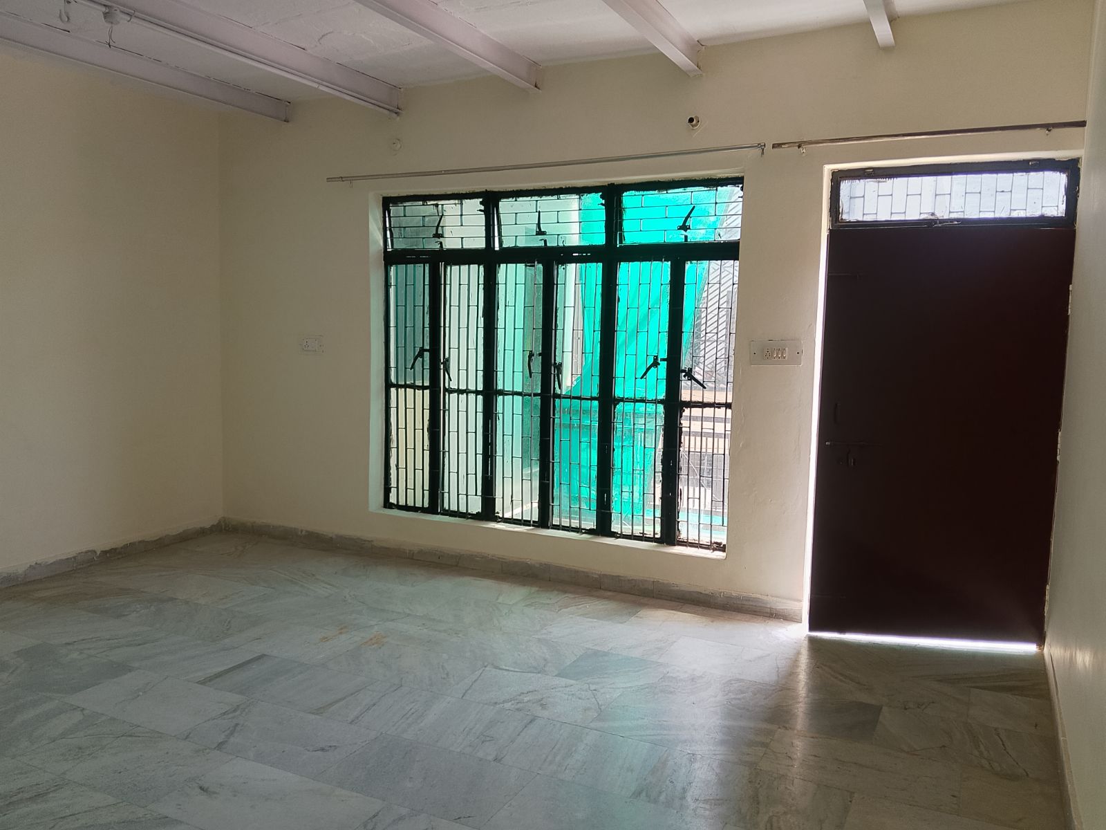 Nearby Room